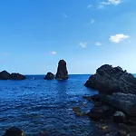 La Luna アパート アーチトレッツァ